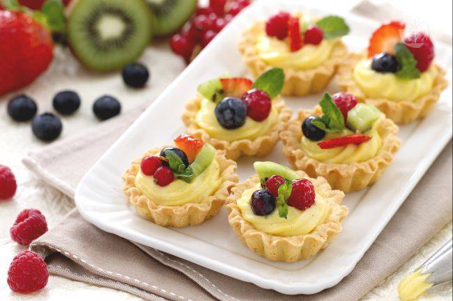 TARTELLETTE ALLA FRUTTA