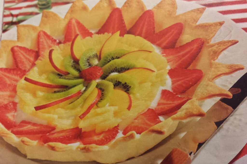 Crostata con frutta e yogurt