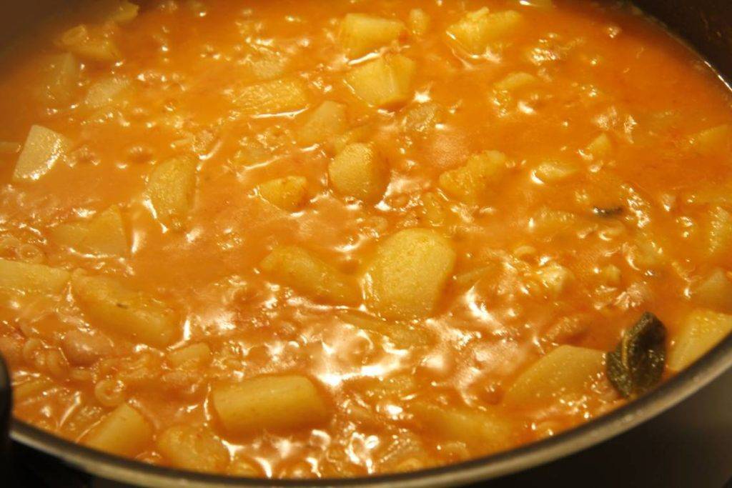 minestra di pasta e patate