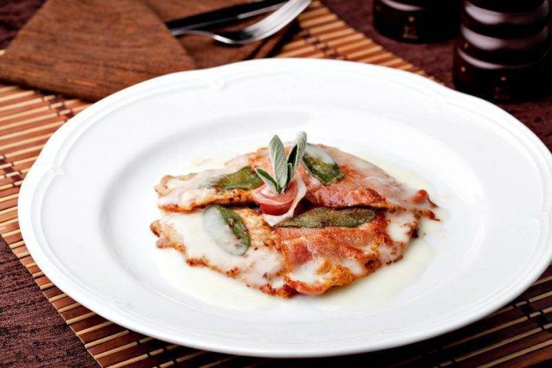 saltimbocca di pollo e speck