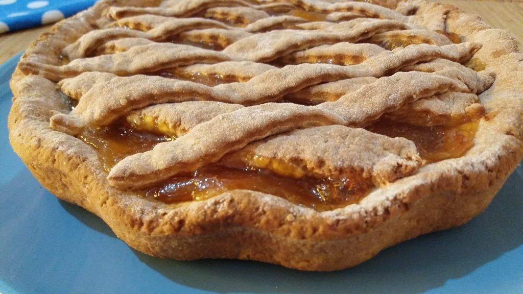 crostata allo yogurt con confettura