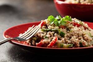 Cous cous al tonno e pesto rosso