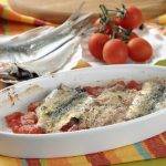 Tortino di sardine con patate e pomodorini