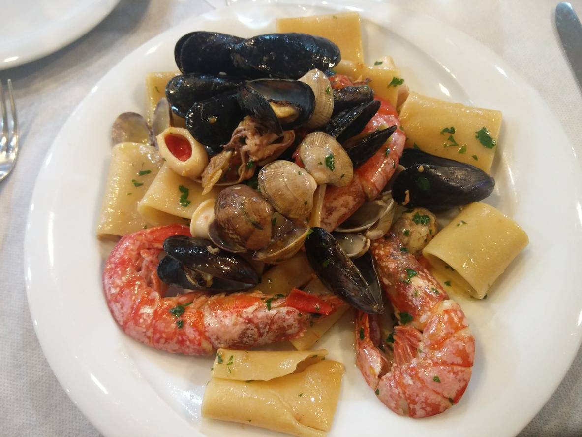 Paccheri con Gamberi e Cozze