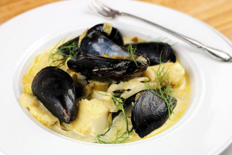 Zuppa di cozze e finocchi