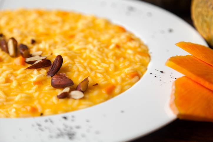 risotto alla zucca con mandorle