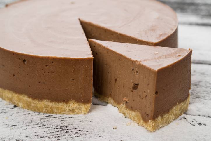 cheesecake al cioccolato e nocciole