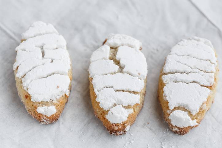 I ricciarelli i biscotti di Natale