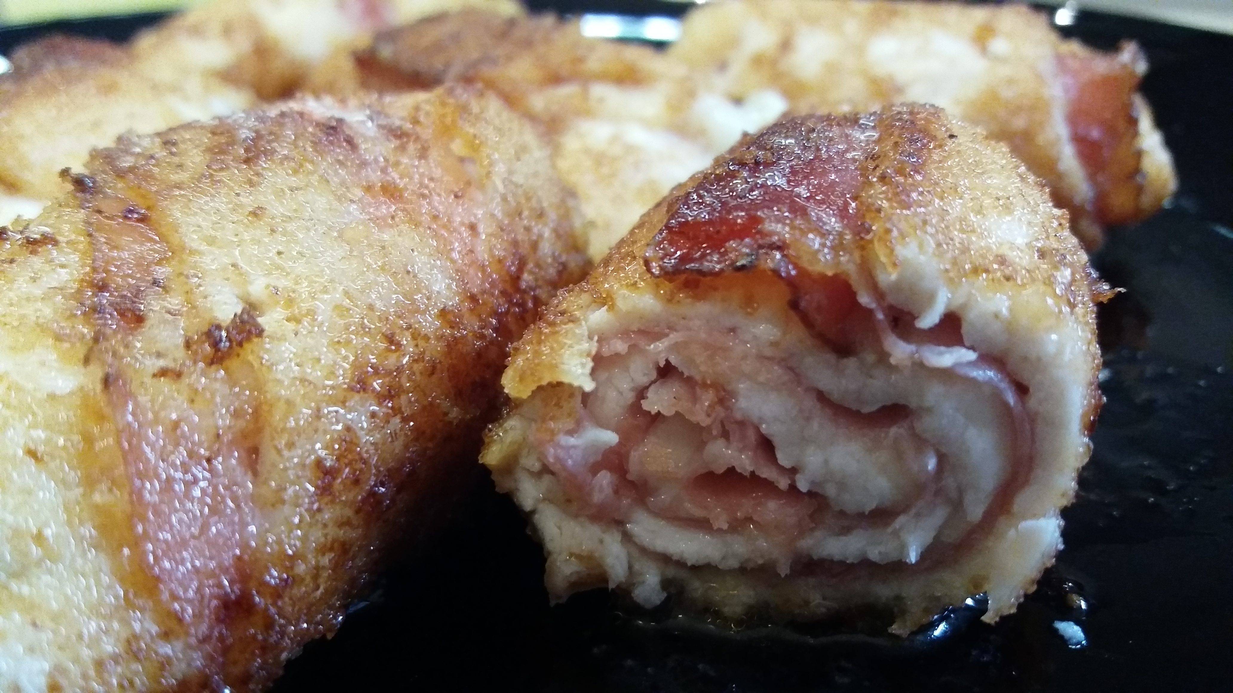 involtini di pollo speck e scamorza