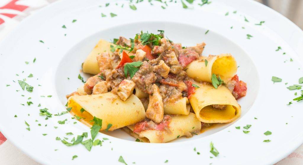 Paccheri con Pesce Spada