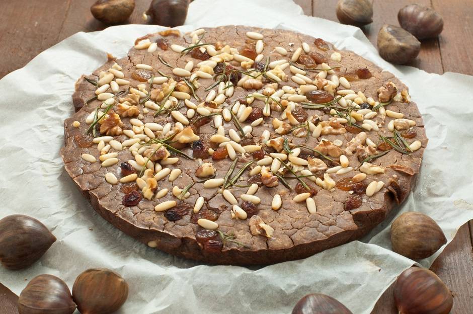 Ricetta castagnaccio tradizionale, facilissima ultrabuonissima