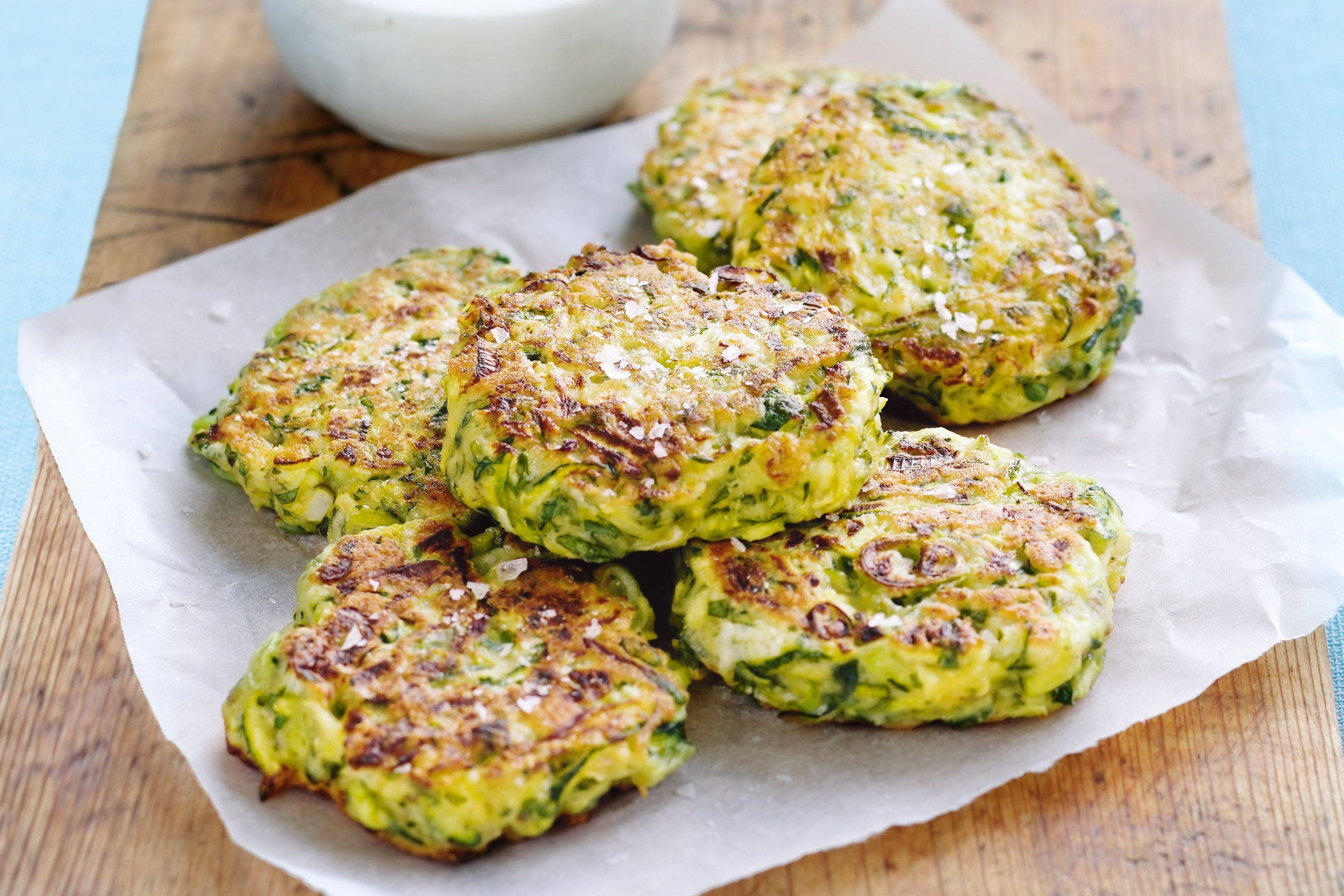 Frittelle di Ricotta e Zucchine, che sfizio a tavola