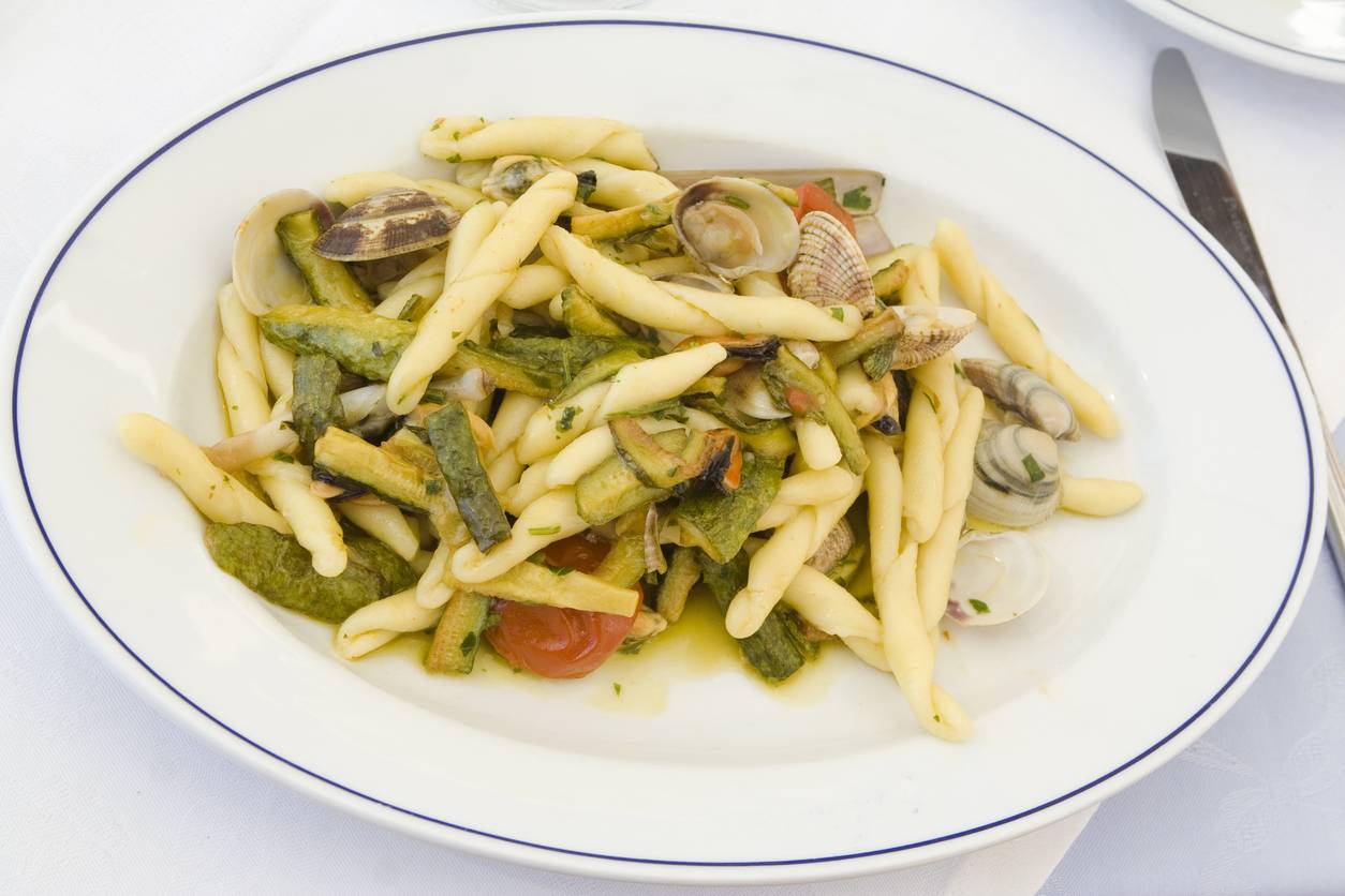 Pasta con Vongole e Zucchine