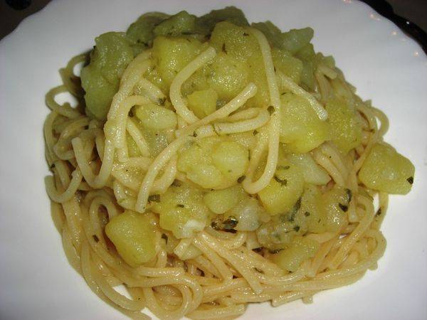 spaghetti con le patate