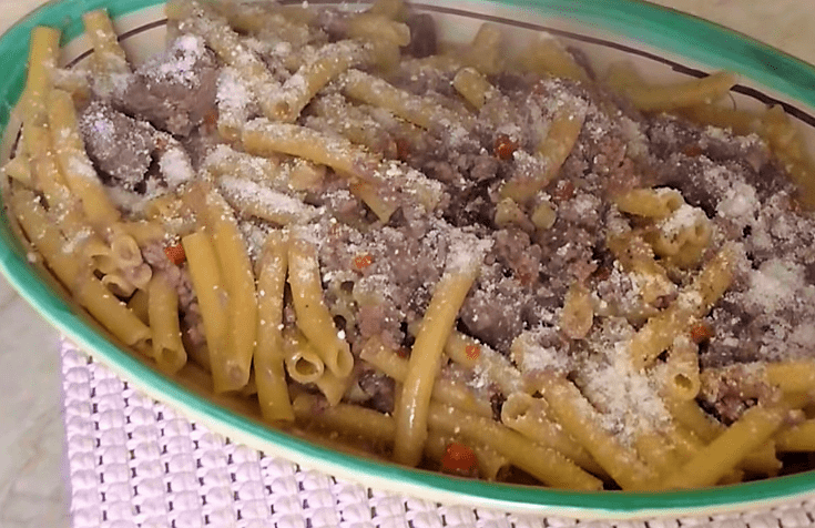 Pasta alla Genovese Napoletana