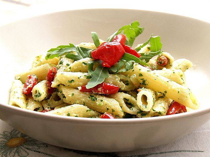 Pasta con Crema di Rucola e Robiola