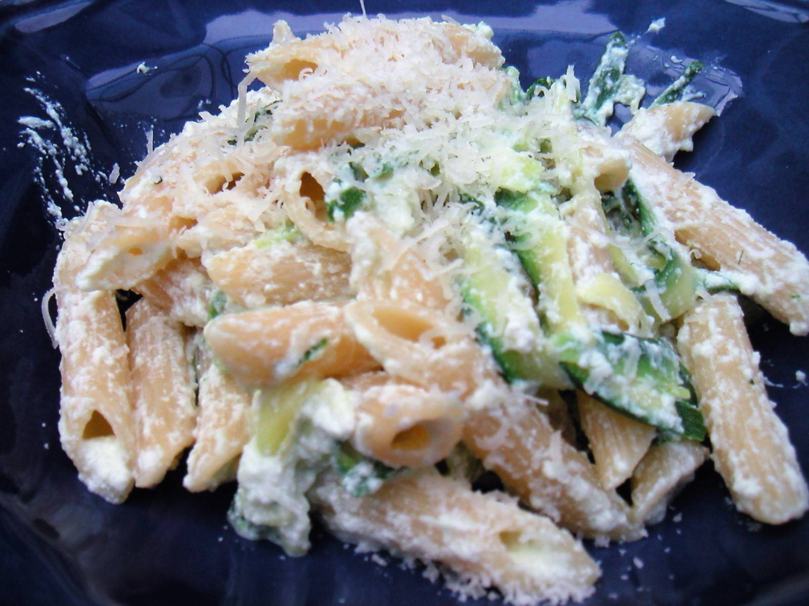 Pasta con Crema di Zucchine e Ricotta