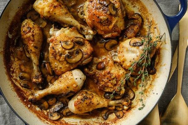 Cosci di pollo con funghi