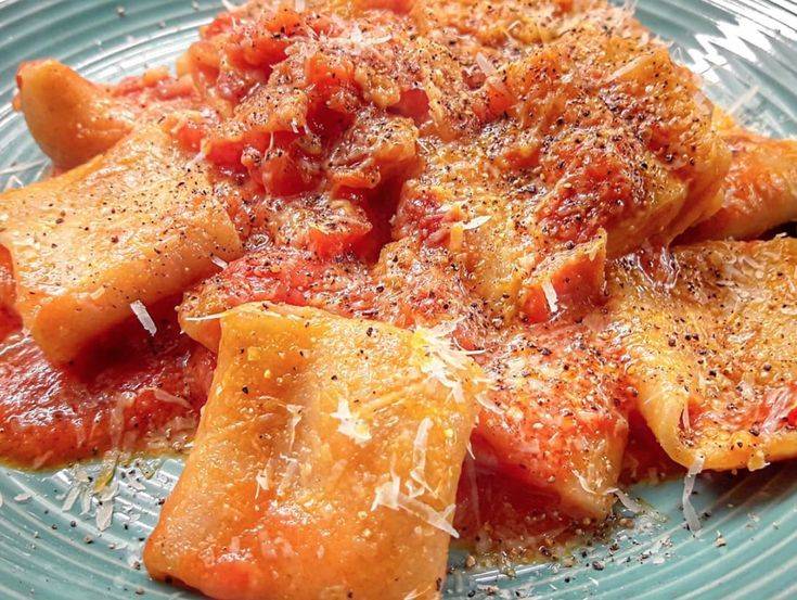 paccheri all'amatriciana