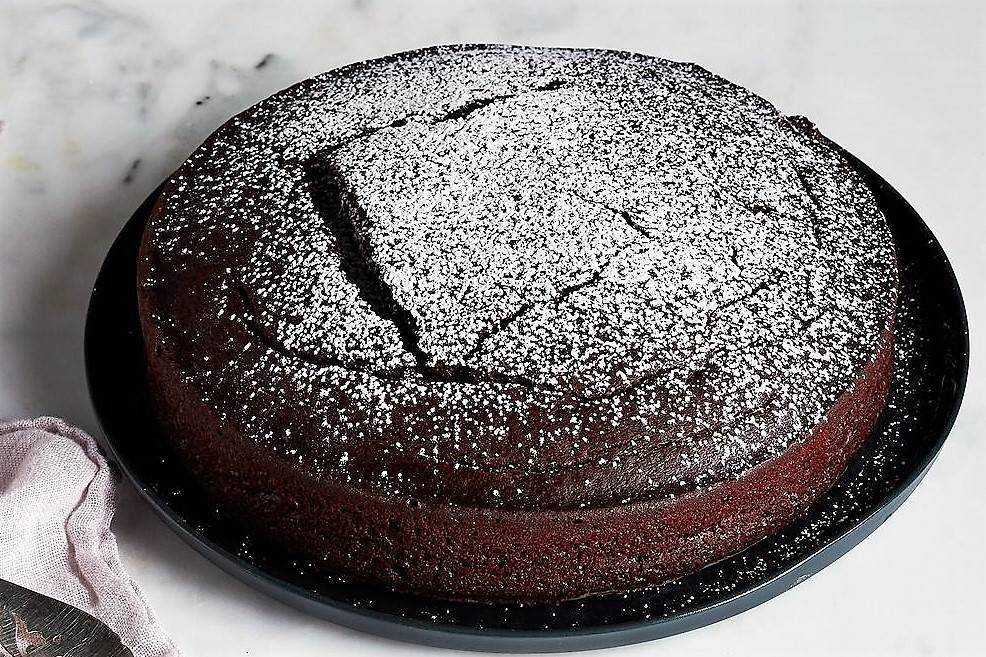 torta soffice di albumi al cacao