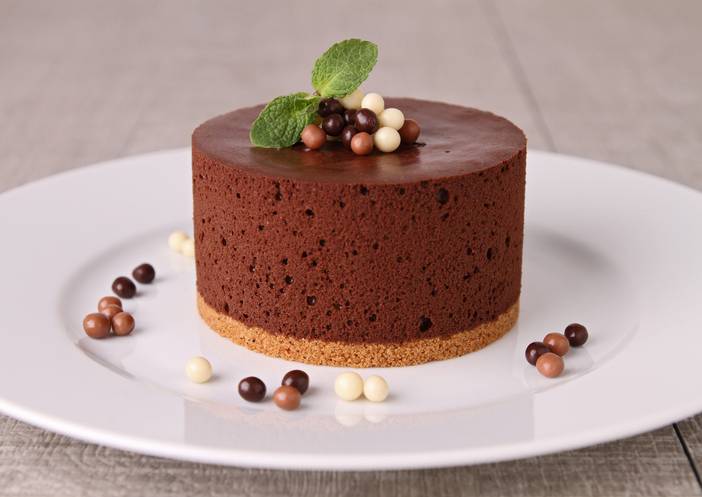 mousse al cioccolato con biscotto croccante