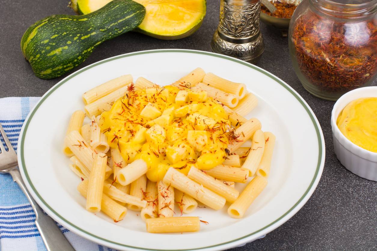 Rigatoni alla crema di zucca e zafferano