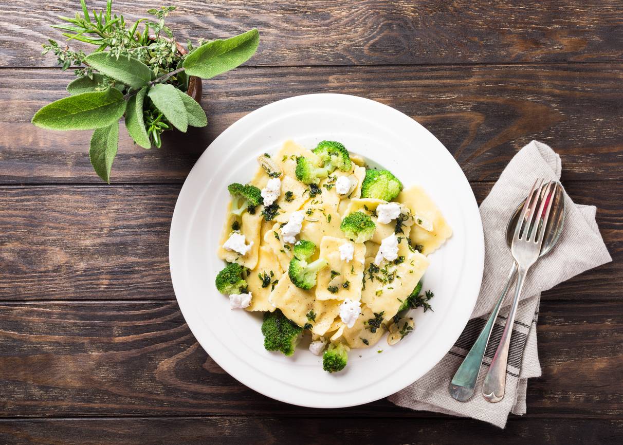 pasta con ricotta e broccoletti