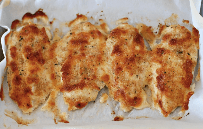 petto di pollo al parmigiano con yogurt