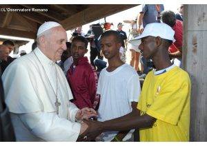 Visita del Papa in Sicilia, a pranzo solo migranti regolari