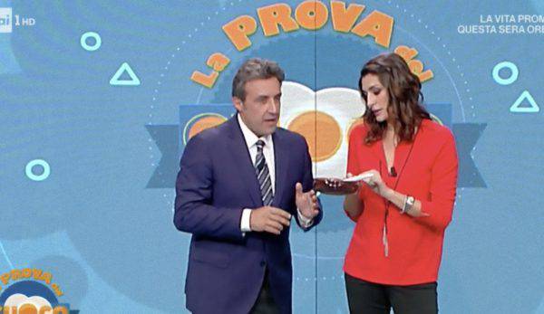 Elisa Isoardi e Flavio Insinna - Rai Play