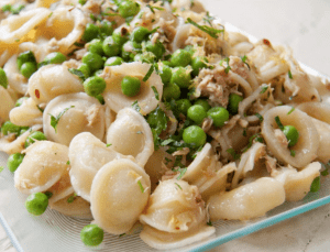 Orecchiette con tonno e piselli