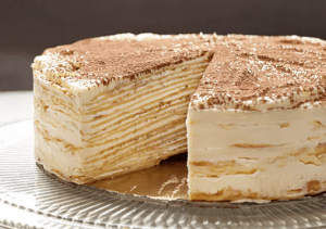 Torta a strati di Crepes e crema al Tiramisu