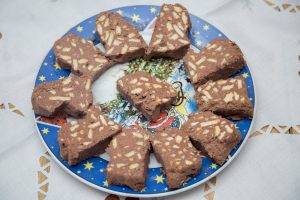 Cantucci al cacao noci e mandorle