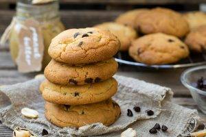 biscotti senza uova con gocce di cioccolato