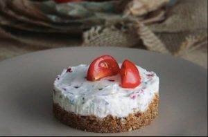 Cheesecake salate al pesto senza cottura