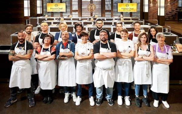 Masterchef All Stars, debutto tra veleni ed insulti