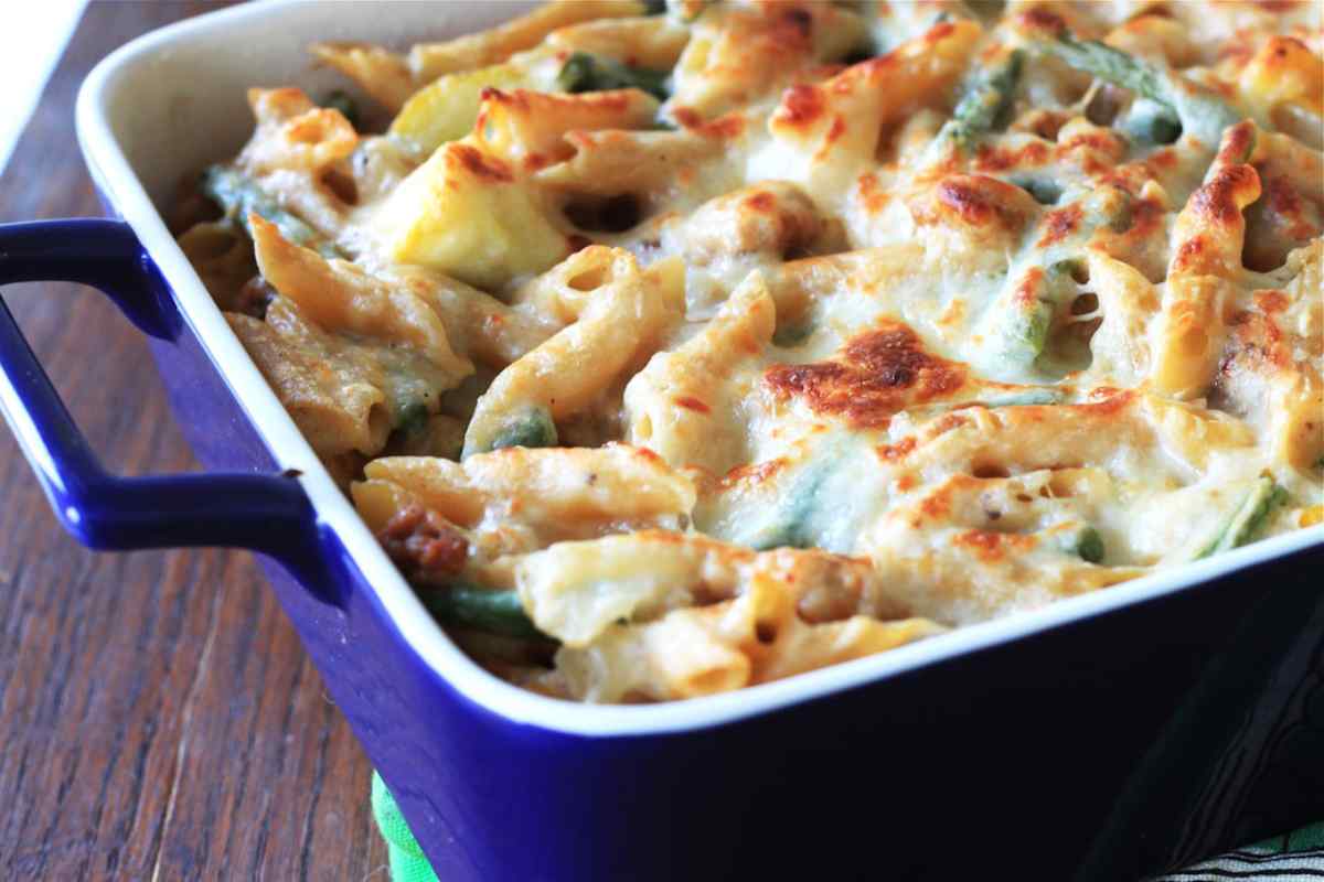 Pasta al Forno con Broccoli e Salsiccia