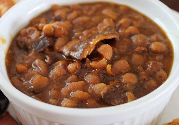 Fagioli con le cotiche