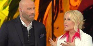Antonella Clerici sommersa dai fischi all'Ariston