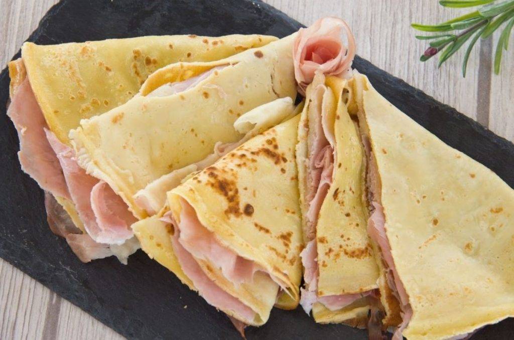 Crepes al Forno Prosciutto e Formaggio