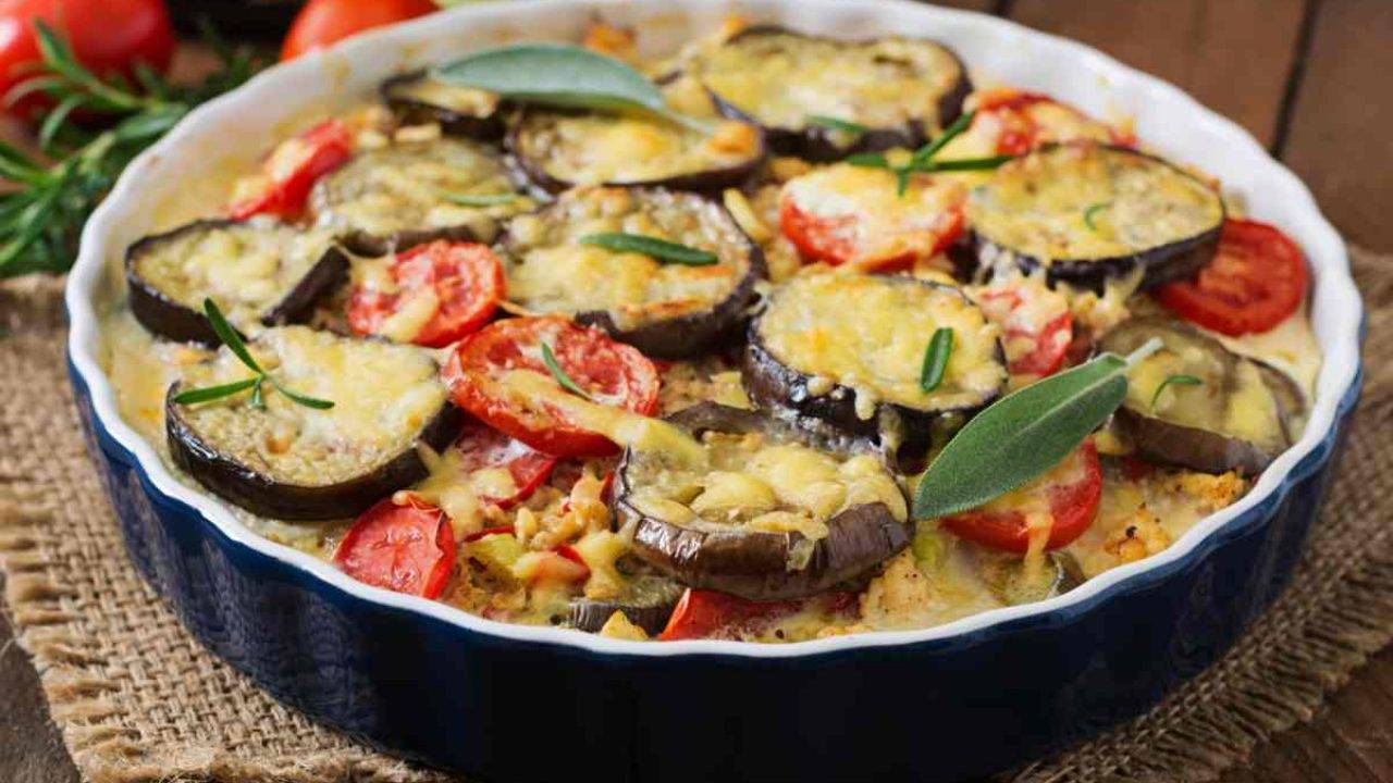 Melanzane E Patate Al Forno Un Vero Piatto Rustico Ed Appetitoso