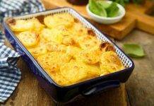 Patate gratinate con pancetta e parmigiano