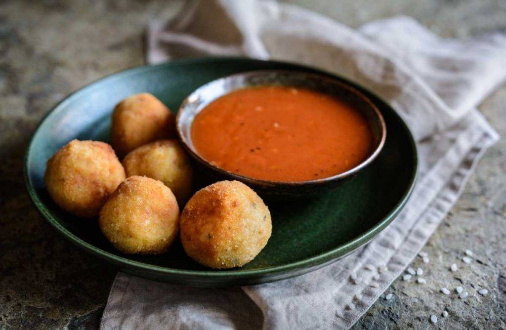 Polpette di patate e parmigiano al forno