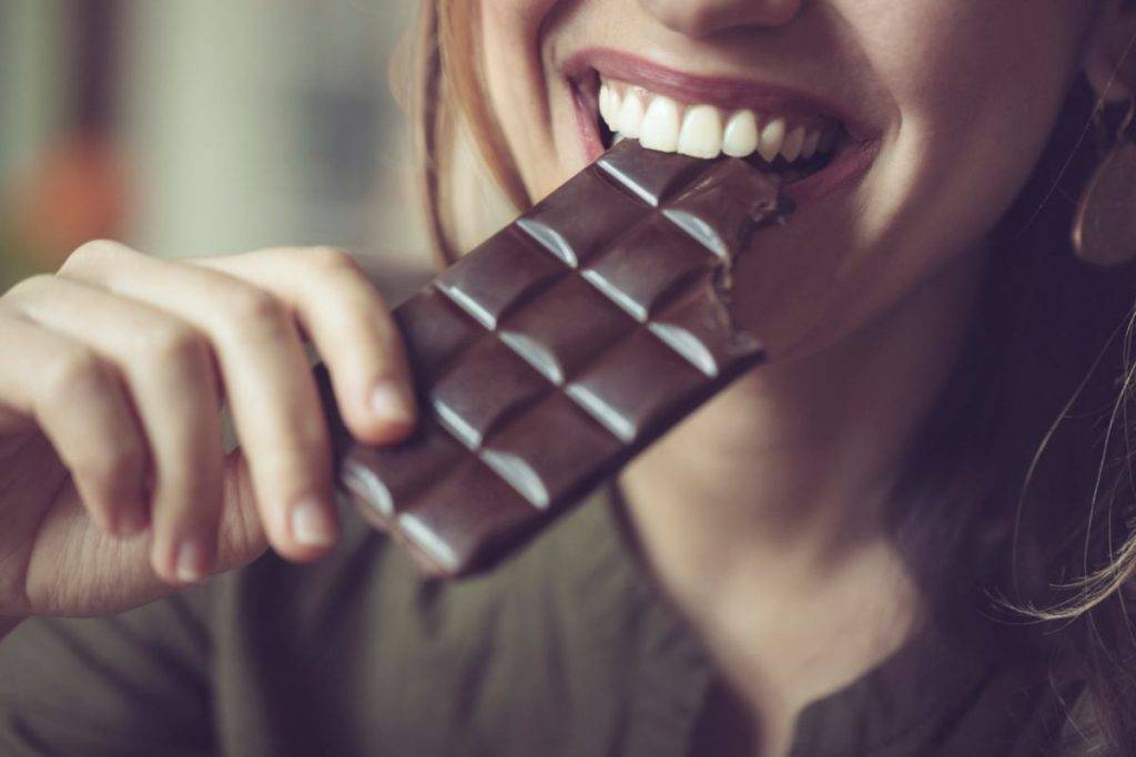 Cioccolato fondente: proprietà e benefici.