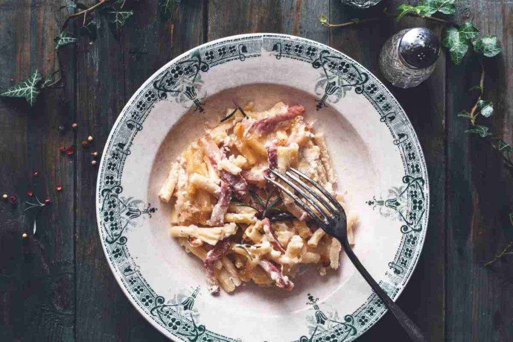 Pasta con Speck e Fonduta: niente è più buono