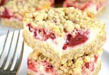 La sbriciolata alle fragole e mascarpone
