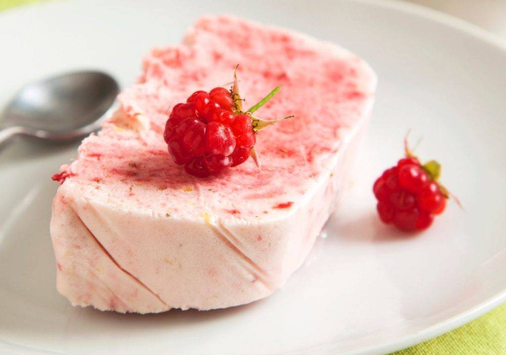 semifreddo alle fragole veloce