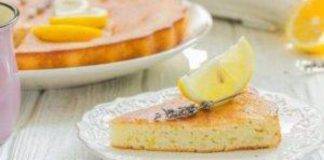 Torta "impossibile" al cocco e limone