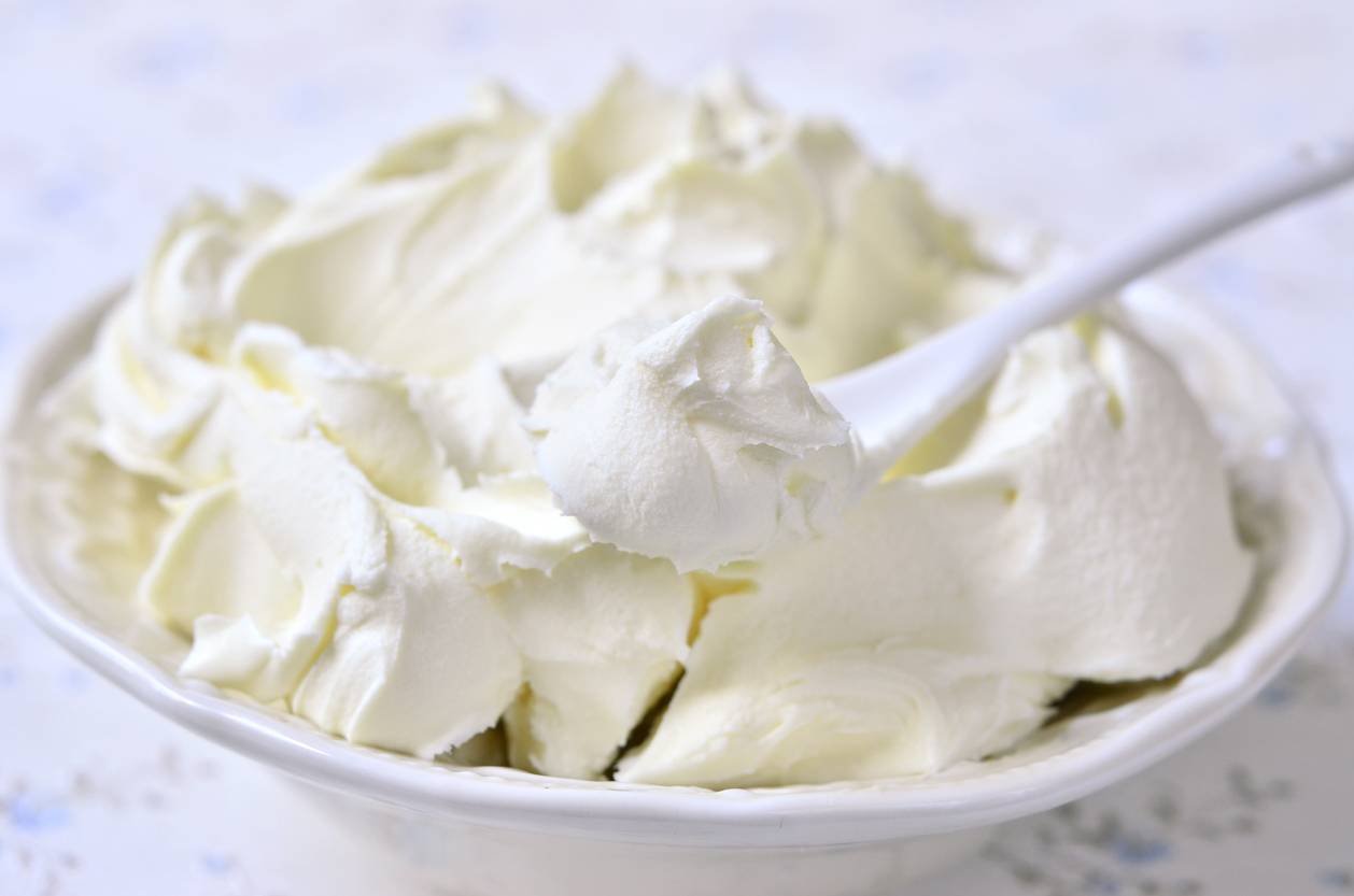 Crema al mascarpone senza uova e gluten free - RicettaSprint.it