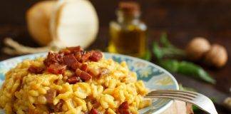 Risotto con crema di Zucca e Pancetta - ricettasprint.it